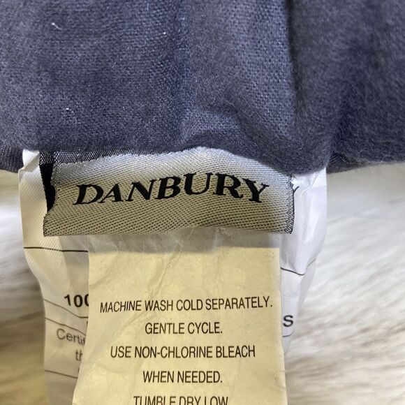 Danbury Gaines Cotton 2 PC Plaid Reversible Comforter + one pillow - Picture 3 of 3